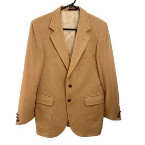 Pebble Beach California Men’s Wool Camel Coat with Wood Buttons Size S‎